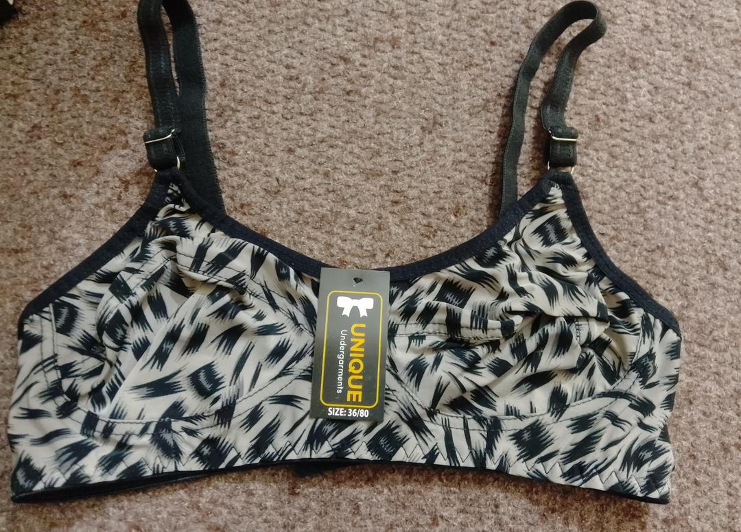 Nylon Lace Work Comfortable And Lightweight Padded Bra