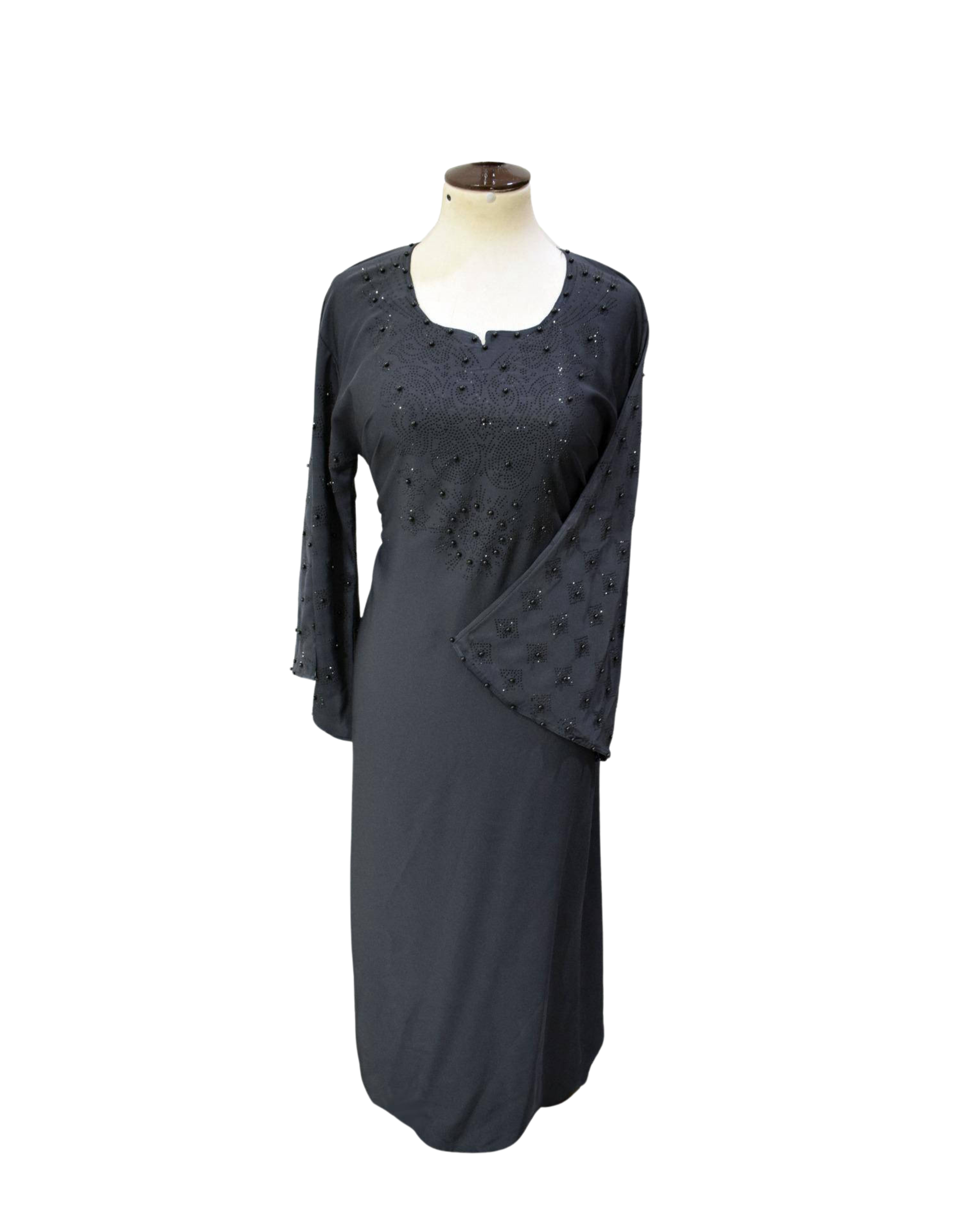 The Essence of Modest Luxury Women’s Embroidered Abaya